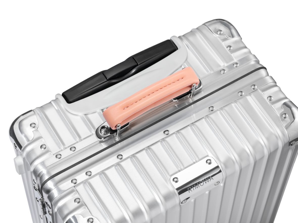 スーツケースをカスタマイズできる新サービスをローンチ | warp
