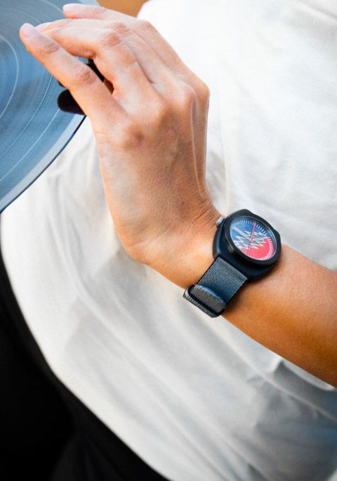 GRATEFUL DEAD x NIXON のコラボコレクション | warp